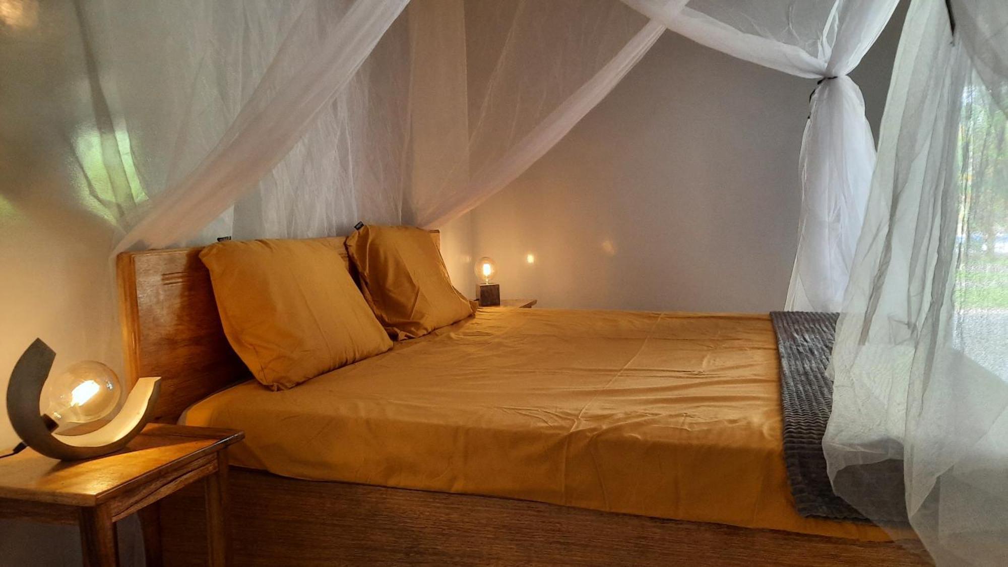 Bed and Breakfast Chez Nous Chez Vous Toubakouta Exterior foto